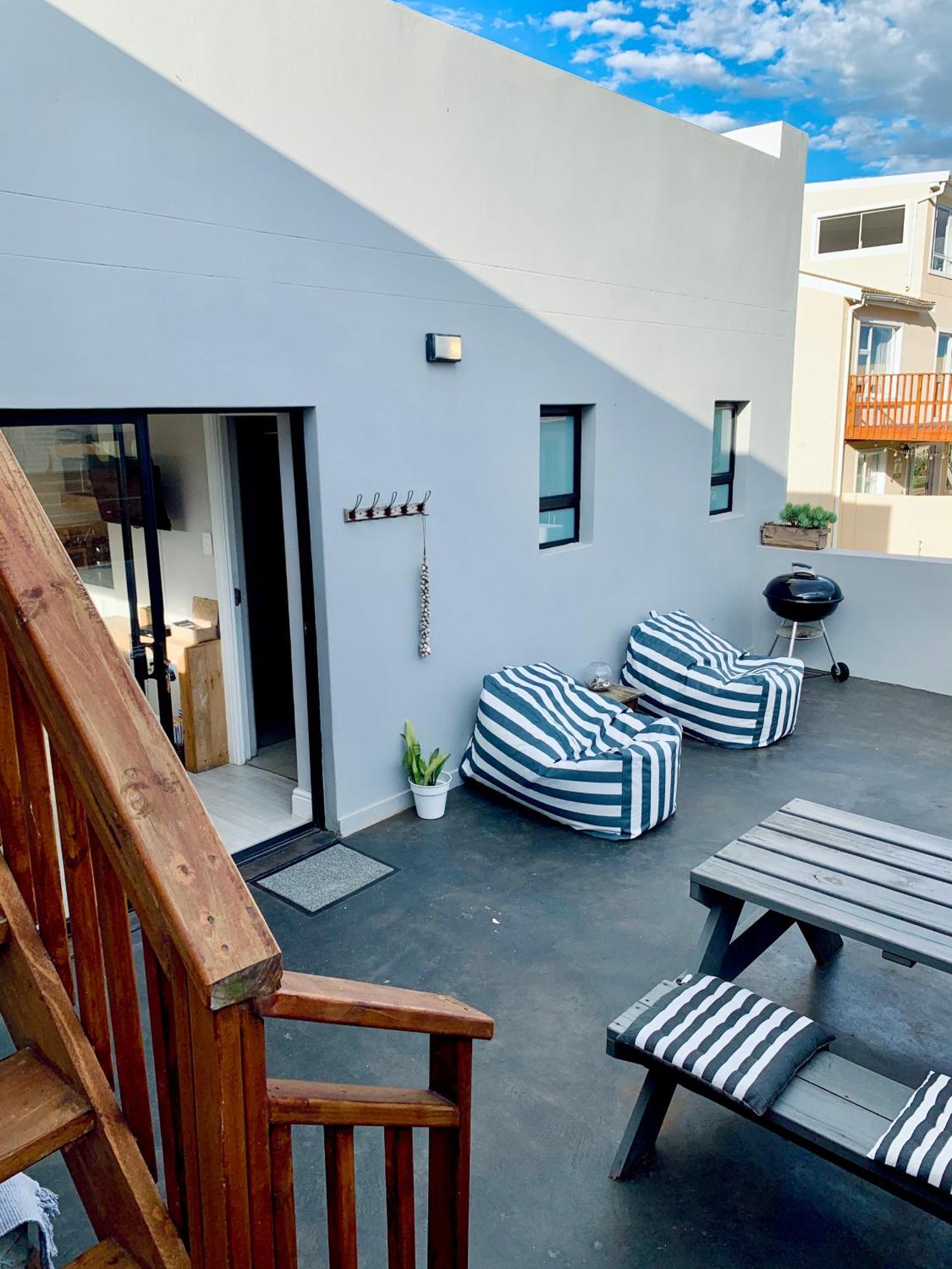 Lower Point Surf Studio Jeffreys Bay Dış mekan fotoğraf